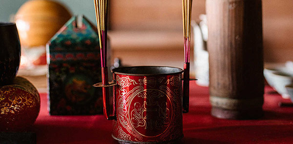 red incense holder
