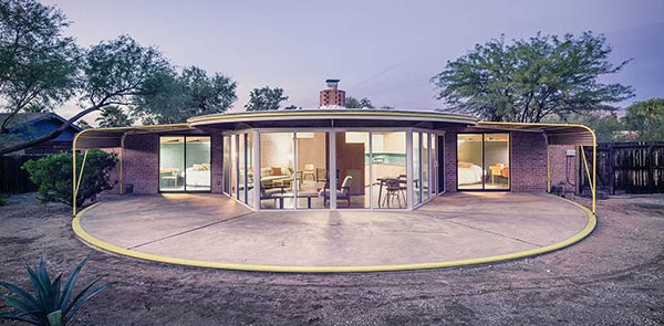 Circular midcentury home