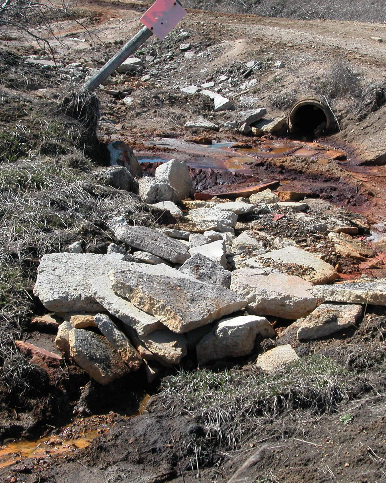 Acid mine drainage in an onsite ditch