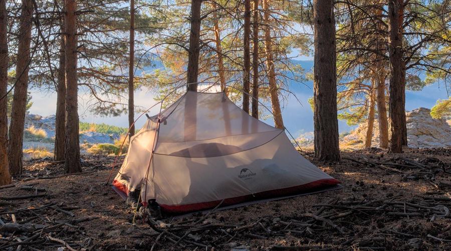 Tent camping along the Sulayr trail in La Taha, Sierra Nevada National Park.