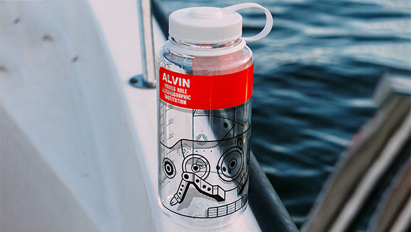 WHOI's new Alvin water bottle