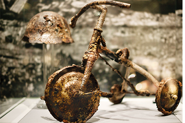  Rusted bike