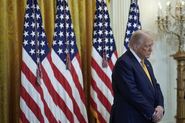 Trump in prayer