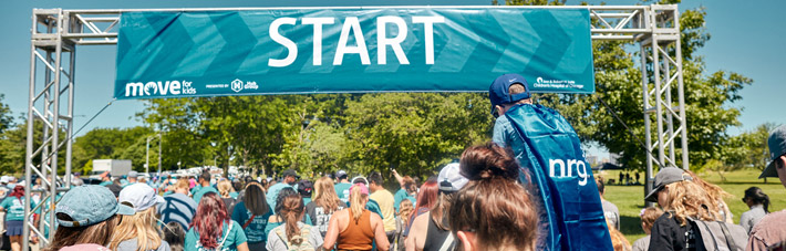 A photo of the event in Busse Woods.